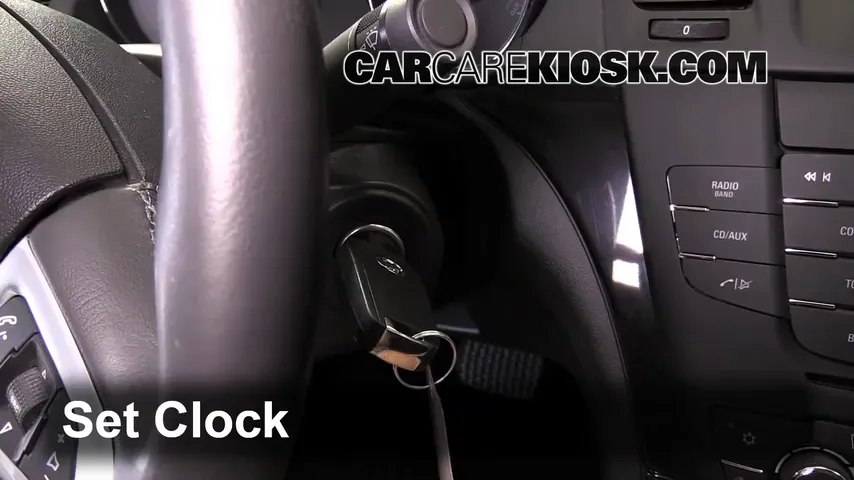 2011 Buick Regal CXL 2.0L 4 Cyl. Turbo FlexFuel Horloge Régler l'horloge